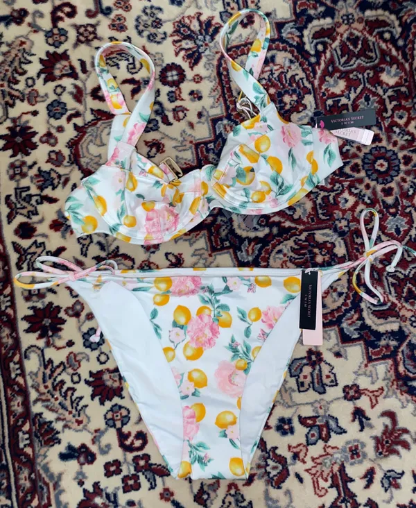 Final price 🍓 NWT Victorias Secret Bikini - Image 2