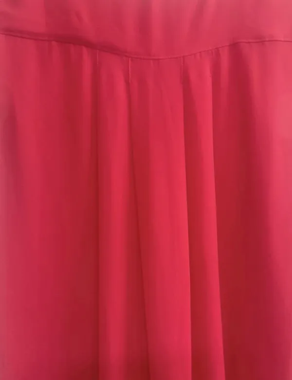 Woman’s Adrianna Papell Red Short Sleeve Top, Size M - Image 4