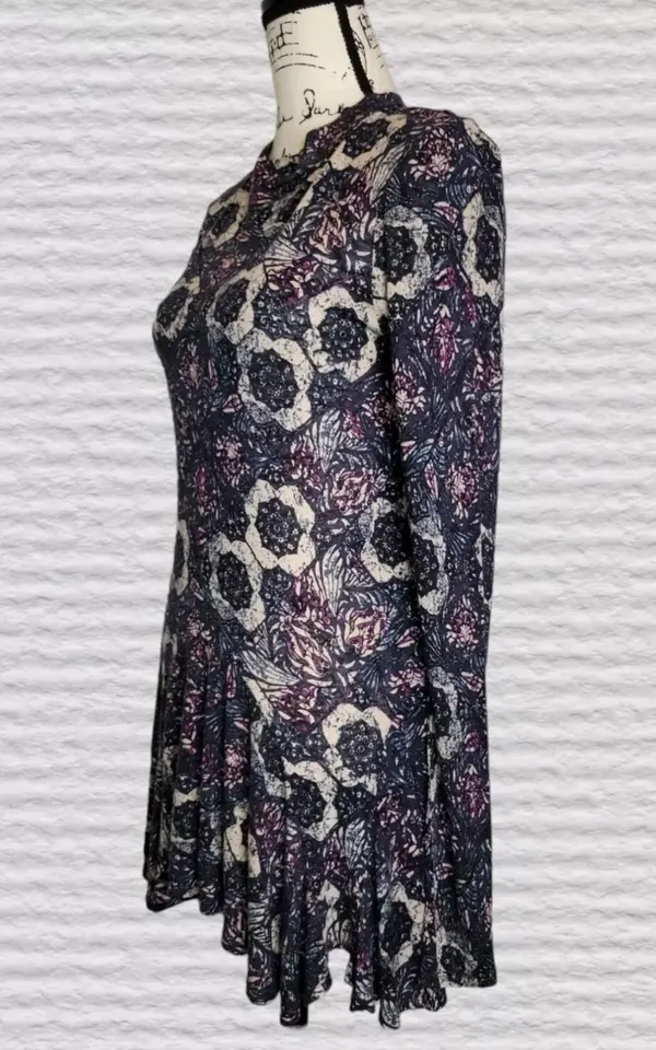Free People MED Plum Floral ANNABELLE TUNIC Top Mini Dress Open Back Boho Sexy - Image 3