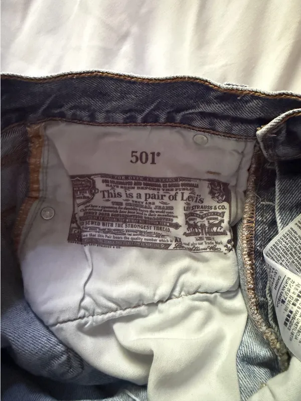 Levi’s 501 Shorts - Image 4