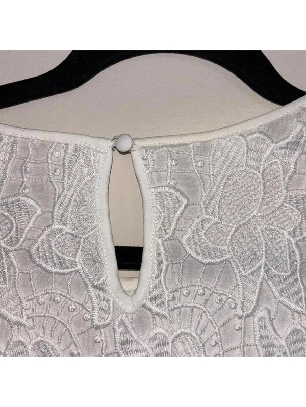 Philosophy White Lace Short Sleeve Blouse - Image 7