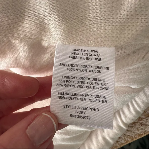 🤍Thread & Supply Cropped Puffer Vest – Ivory🤍 ~Size Medium ☀️like new cond - Image 13