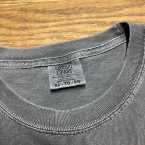 Comfort Colors Emoji Love inspired Gray graphic crewneck tee shirt. Size XL - Image 6