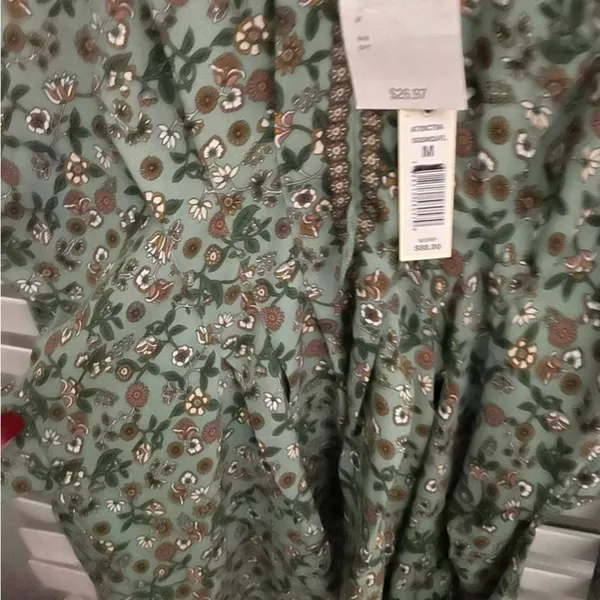 NWT Max Studio Blouse Medium - Image 8