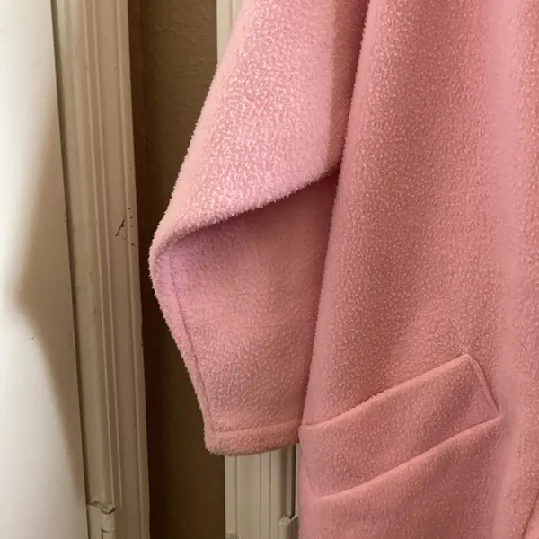 FINAL MARKDOWN A’MILANO oversized fleece jacket medium - Image 2