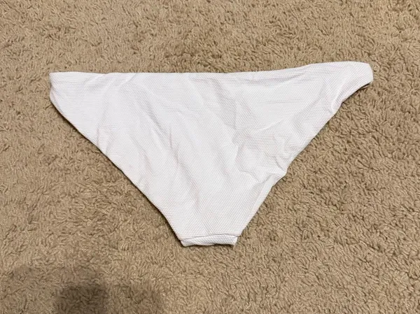 White swimsuit bottoms - Image 2