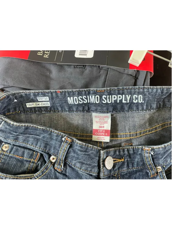 Women's Mossimo Supply Co. Boot Cut Jeans Size 6 Blue - Image 3