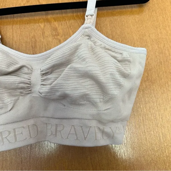 Kindred Bravely Sublime Hands Free Pumping & Nursing Bra in Beige Size Medium - Image 3