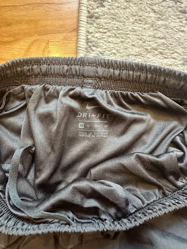 Nike Dri-Fit Shorts Running - Image 3