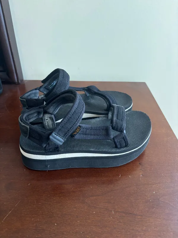 Black platform Teva Sandals - Image 2