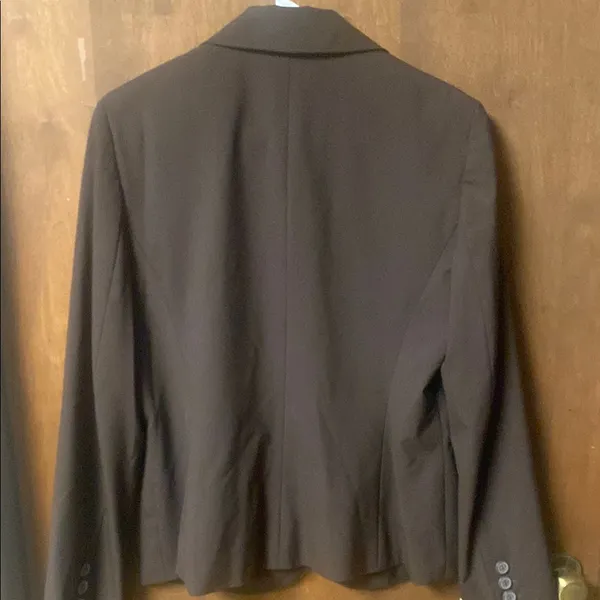 LOFT Brown Tailored Blazer with Notched Lapel - Image 3