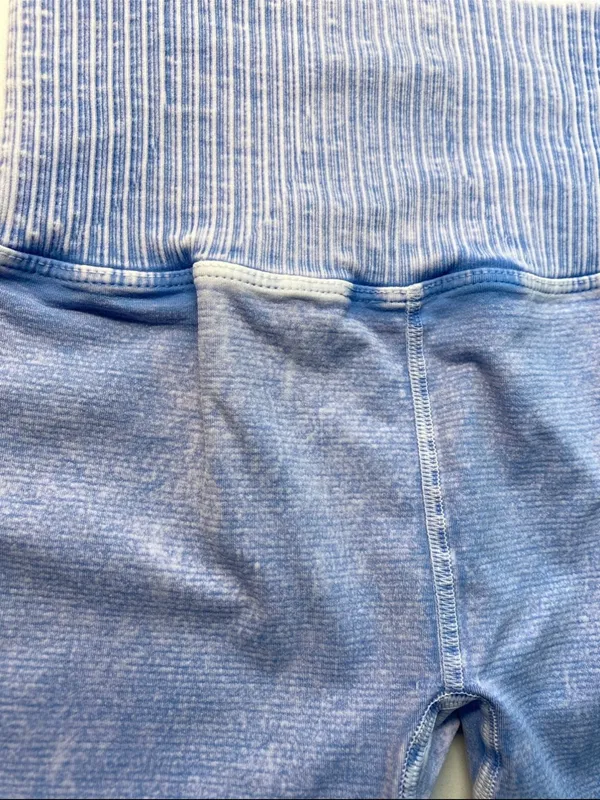 Free People Good Karma bike shorts. Size XS - Image 3