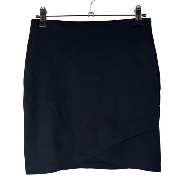 Aritzia‎ Talula Black Stretch Bodycon Mini Skirt XS - Image 2