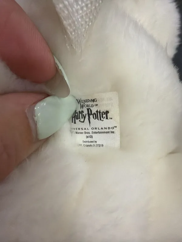 Universal Studios Wizarding World Harry Potter Hedwig Owl Plush Backpack White - Image 6