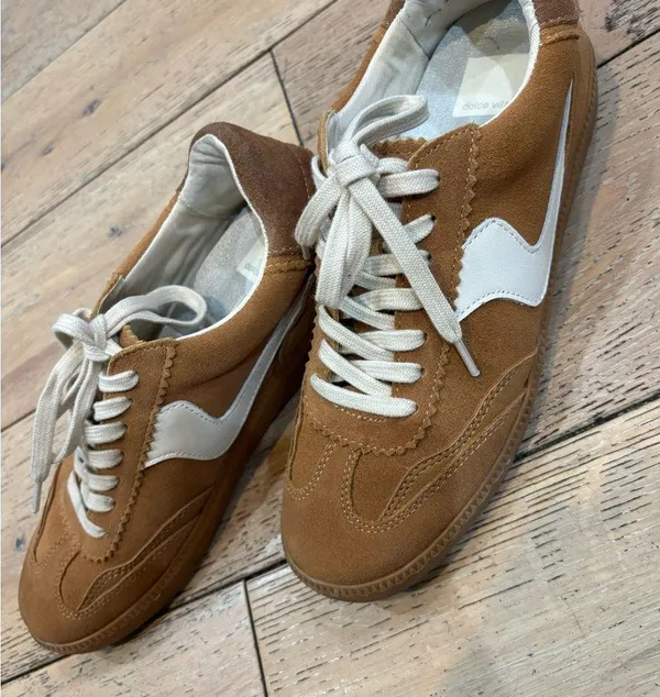 Dolce Vita Suede Sneakers Tan Size 7.5 - Image 7