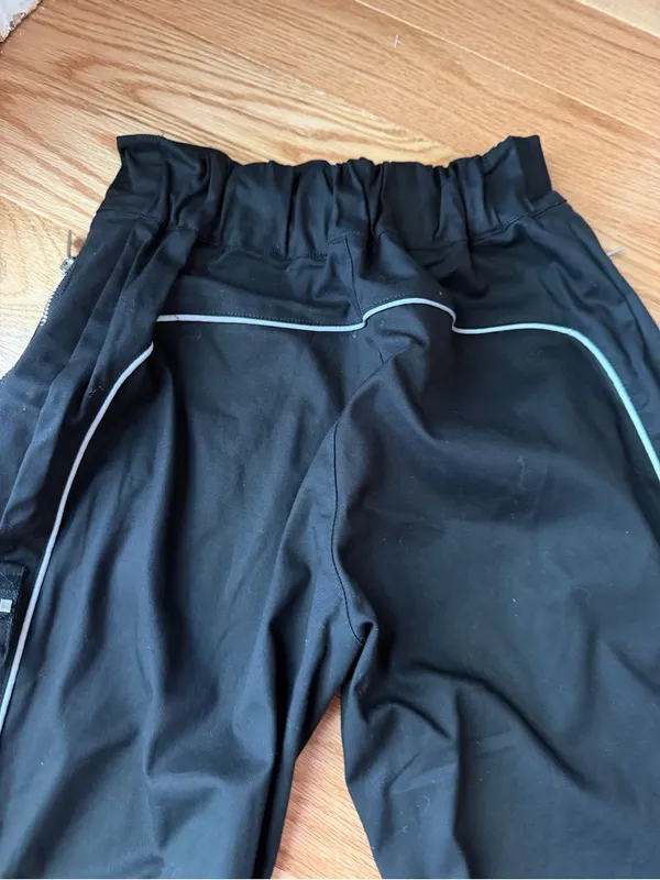 Maniere De Voir Black Reflective Cargo Jogger Pants Size 6 Y2K Techwear - Image 2