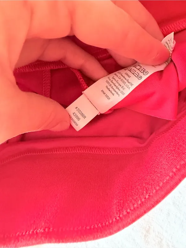 SPANX Vivid Pink Performance Leggings - Image 5