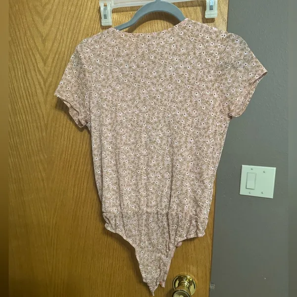 Lulus body suit size medium sheer - Image 4