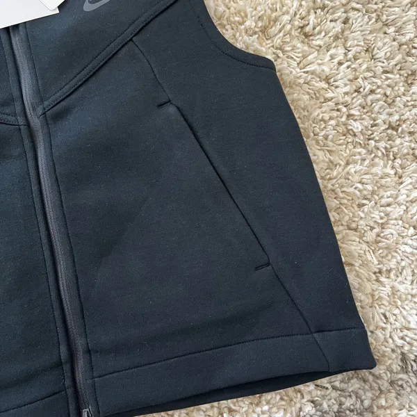NWT NIKE Sportswear Tech Fleece Full-Zip Vest - Image 3