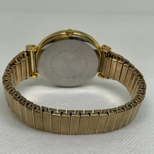 Vintage Unitron women’s watch gold tone quartz analog 40mm mop dial running - Image 4