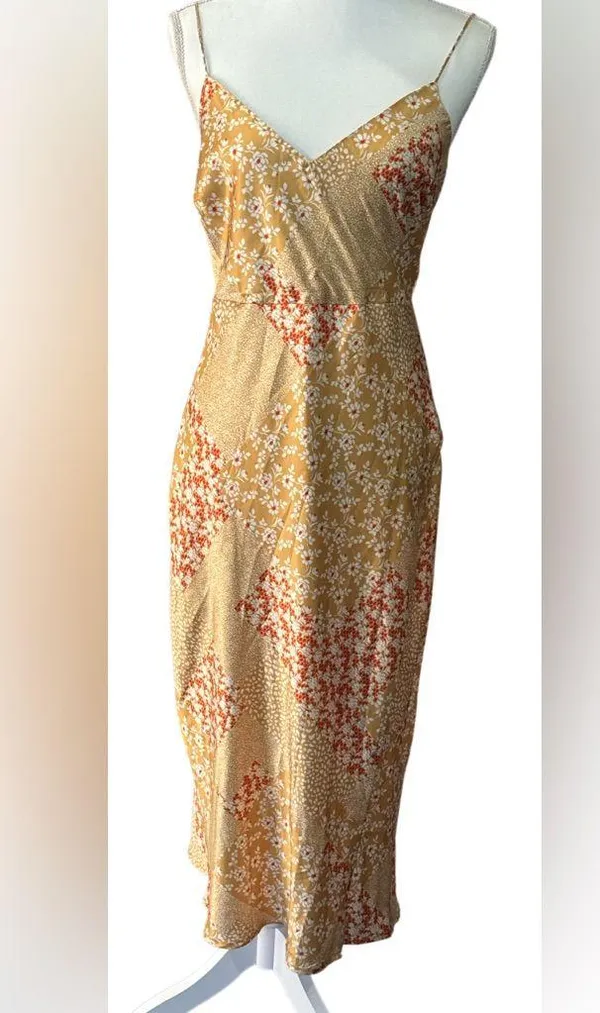Hello Molly Yellow and Red Floral midi Dress NWOT - Image 4