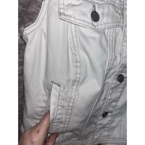 Free People White Distressed Denim Jacket Knit Sleeves Indie Sleaze Crop M - Image 7