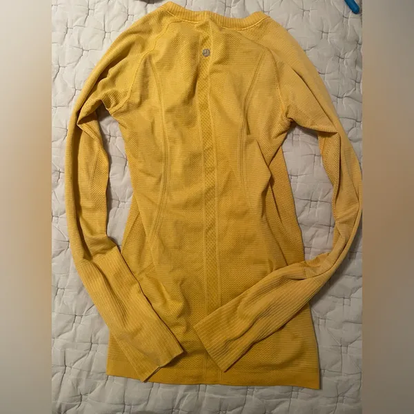 Lululemon Golden Swiftly Tech 2.0 Long Sleeve Top - Image 2
