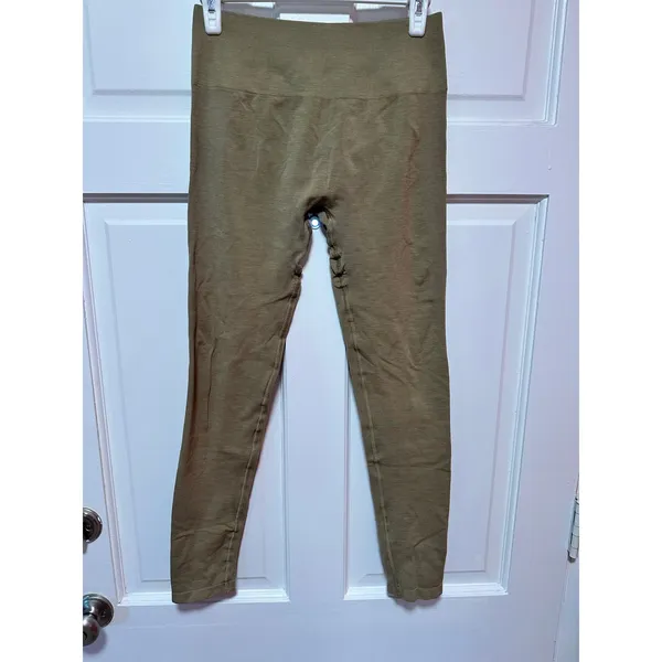 Alphalete Amplify Legging Not Gold Size Large - Image 3