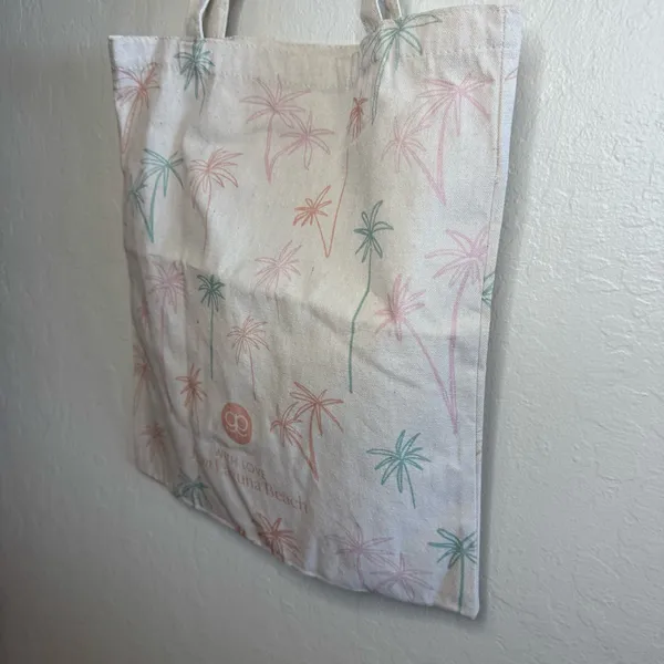 NWOT: Gorjana Palm Tree Print Canvas Tote Bag - Image 13