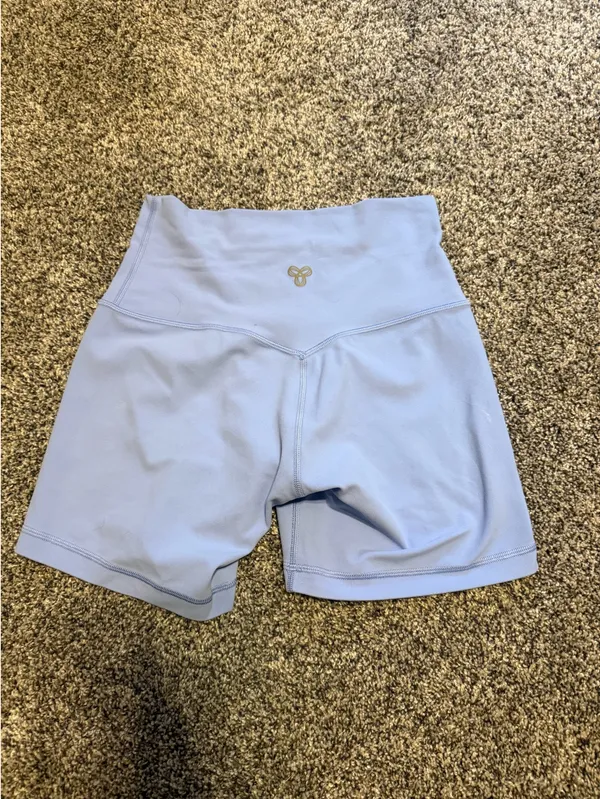 Aritzia Butter Shorts TNA - Image 2