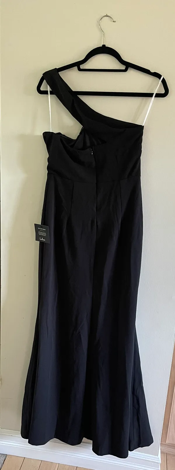 Lulus Formal Black Dress - Image 4