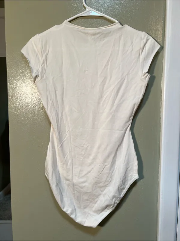 Skims Women's Size Medium Cotton Jersey Raw Edge T-Shirt Bodysuit Marble White - Image 7