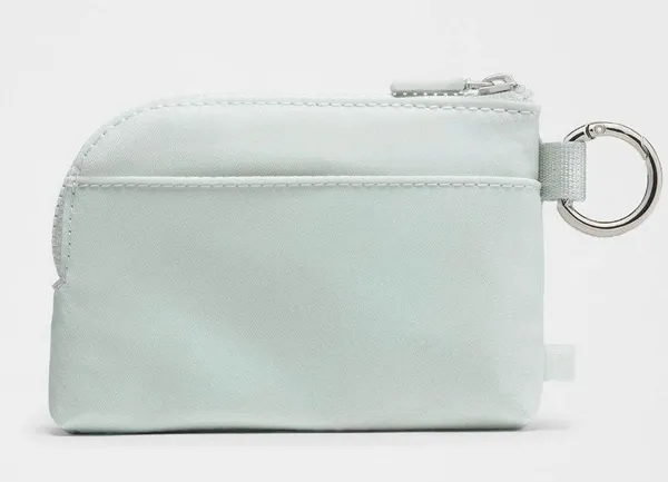 Lululemon NWT Clippable Card Pouch Mint Breeze White - Image 3