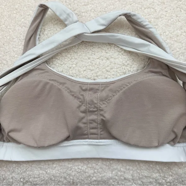 Lululemon Stash It All Bra - Image 7
