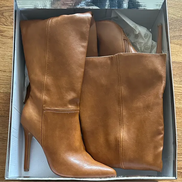 Zigi Girl Tan Leather Thigh-High Boots New In Box size 6.5 - Image 3