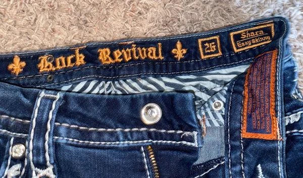 Rock Revival Shara Skinny Jeans - Image 4