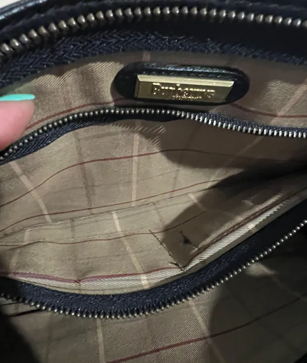 Burberry 2 Way Bag - Image 9