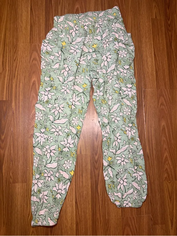 Aerie Floral High Rise Smocked Tie Waist Crinkle Pants Green Medium - Image 4