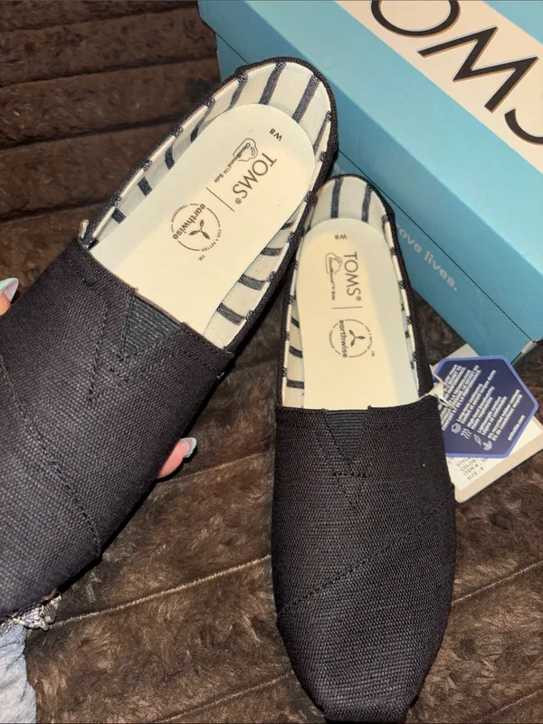 Toms Alpargata Classic Slip-On - Image 2