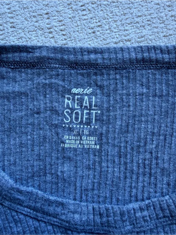 aerie Gray Ribbed Knot-Front Cropped Long Sleeve Tee - Image 3