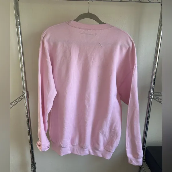 PRINCE PETER Pink Malibu Graphic Sweatshirt. - Image 4