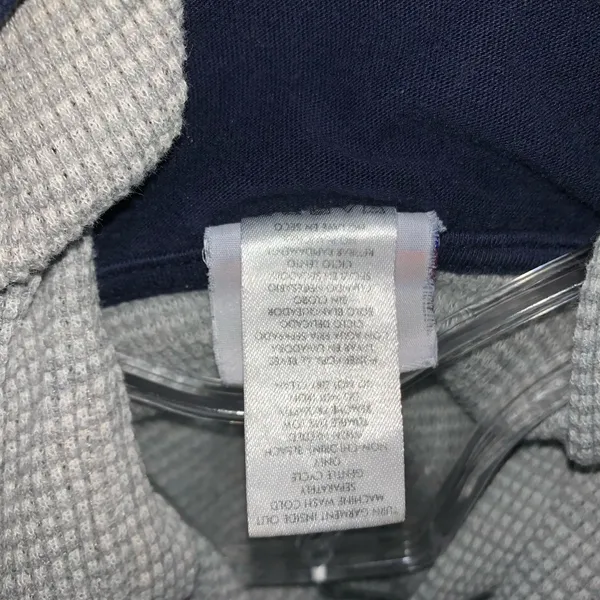 National Football League Tennessee Titans blue/gray long sleeve shirt w/hoodie size XL juniors - Image 6