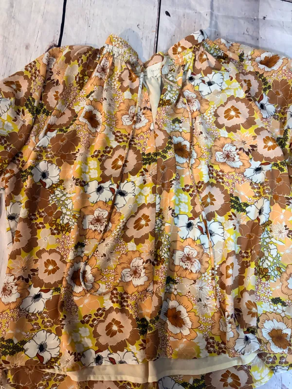MELLODAY WOMENS retro Yellow & Brown Floral v-neck XL Top - Image 3