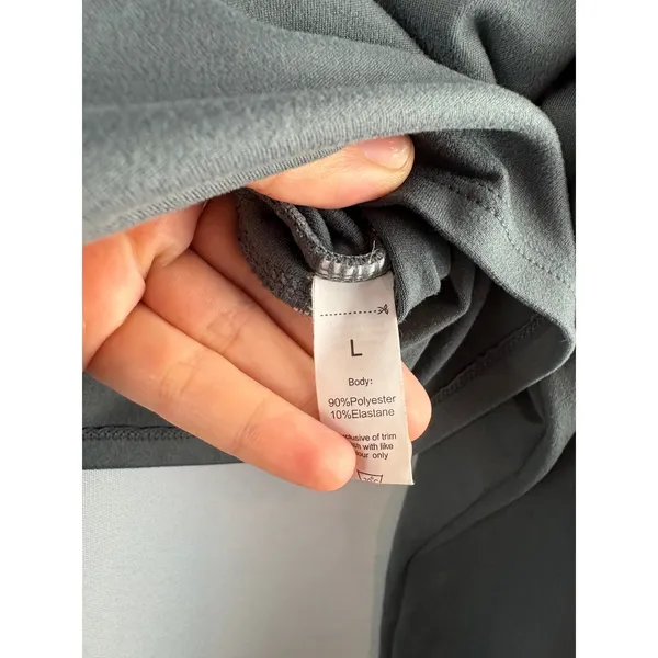 Women’s Halara Large Stone Gray Cropped Long Sleeve - Image 4