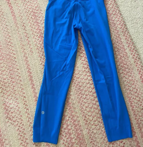 Lululemon Poolside Blue Leggings - Image 3