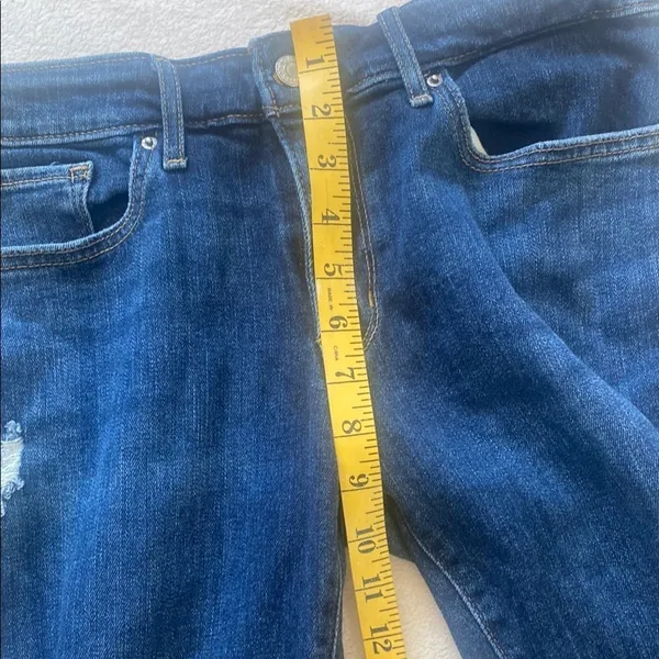 Levi's Blue Skinny Jeans‎ with Distressed Details - Image 8