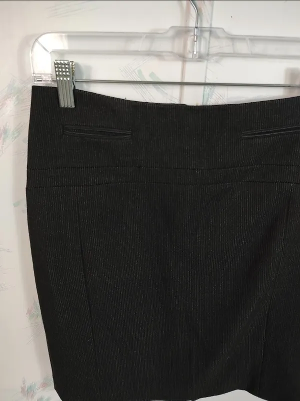 Express Women's Size 0 Skirt - Image 2