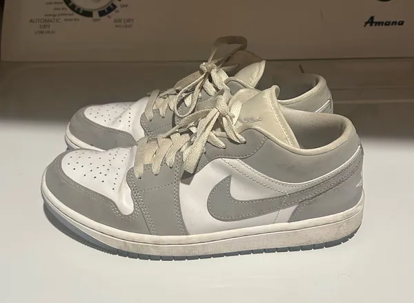 Nike Jordan 1 Low grey - Image 2