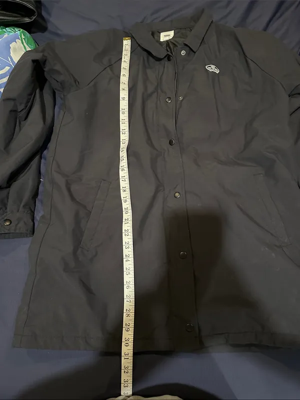Vans Black Utility Coach Jacket with Logo Patch - Image 5