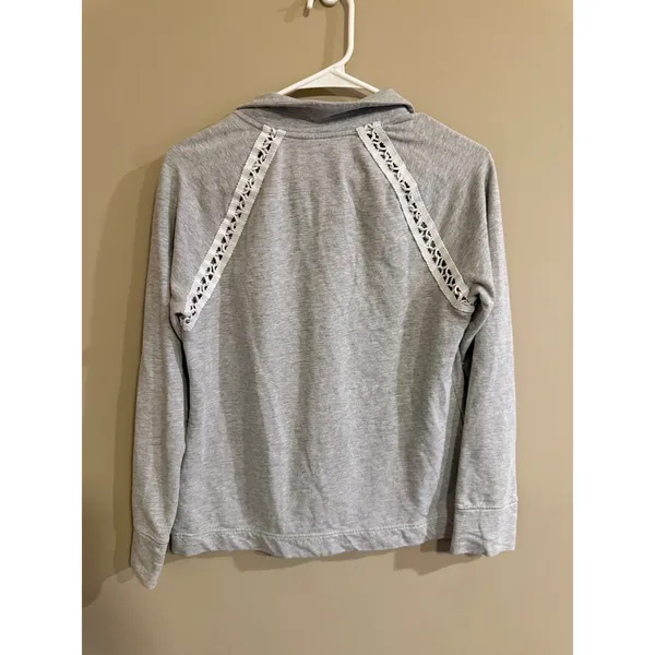 Lilly‎ Pulitzer Gray Quarter Zip Sweatshirt Lace Detail Women's Size S - Image 3